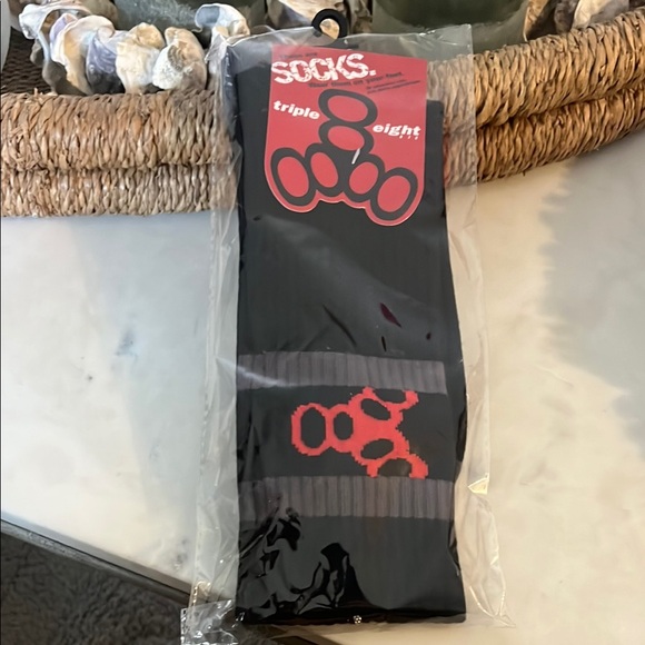 triple eight ICON socks - Picture 1 of 3
